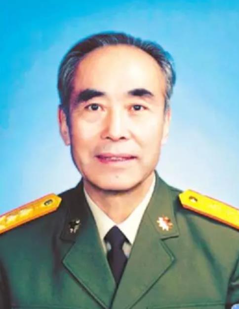 何明