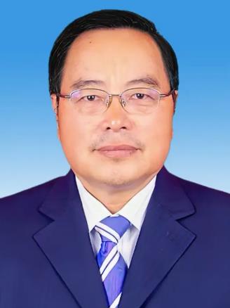 董春鹏