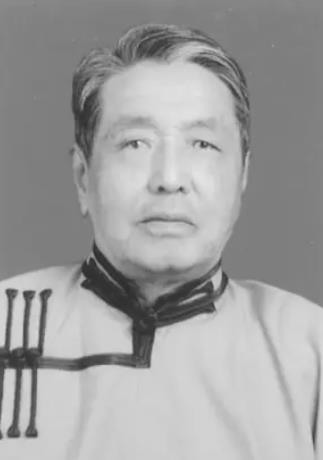 巴·敖斯尔