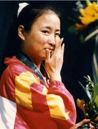 李对红