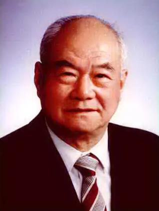 张本仁