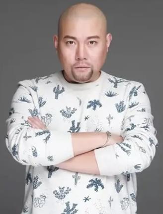 李南