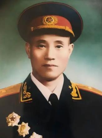 吴烈