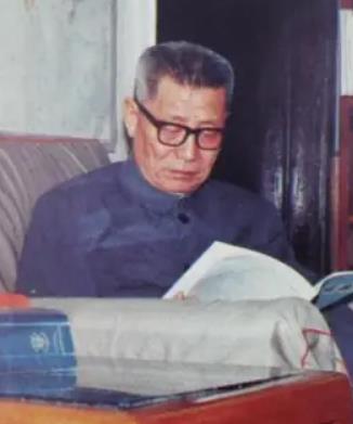 刘恢先