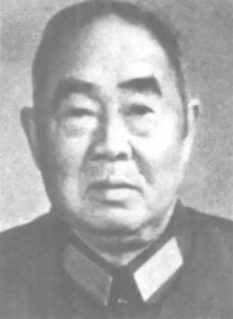 阳自碧