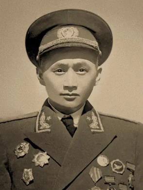 樊学文