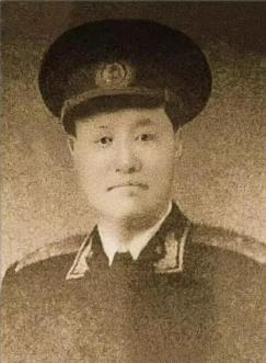 黄正清