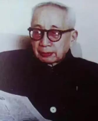 蹇先艾