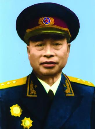 杨至诚