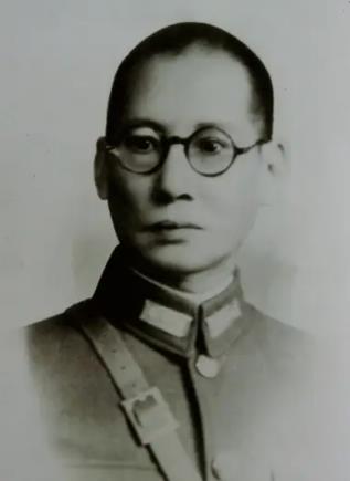 龙云