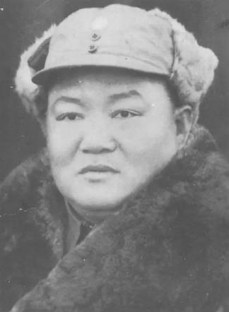 罗炳辉