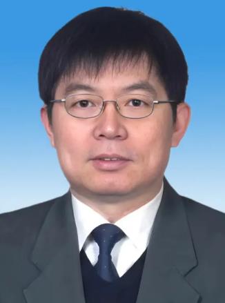 李卫
