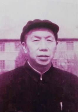 张剑石