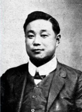 张嘉谋