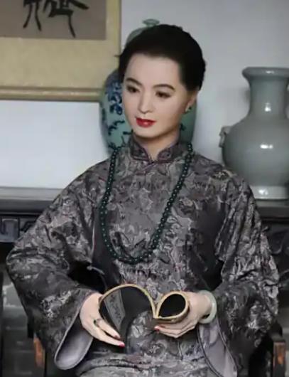 刘青霞
