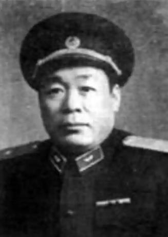 梅盛伟